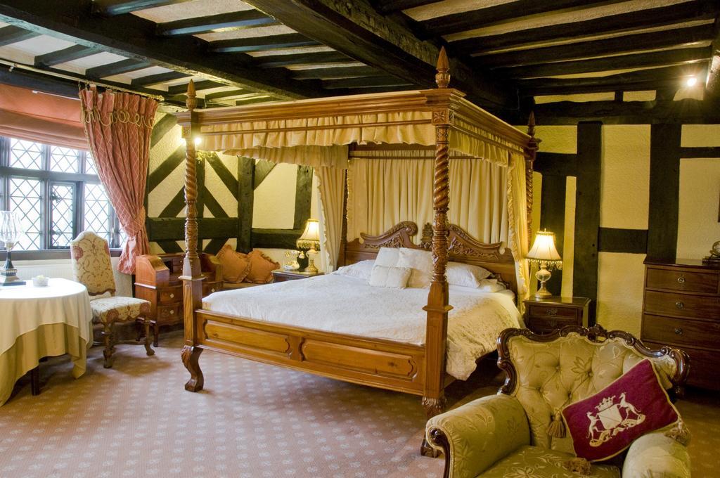 Albright Hussey Manor Hotel Shrewsbury Exterior photo